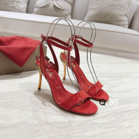Christian Louboutin Ginko Girl 85mm Strappy Sandals Patent Leather Red