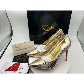 Christian Louboutin Hot Chick Pumps 100 mm Laminated Leather Gold