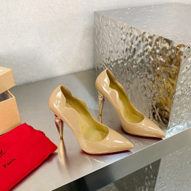 Christian Louboutin Lipchick Pumps 100mm Patent Leather Nude