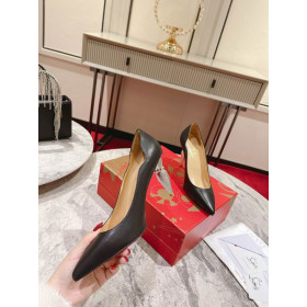 Christian Louboutin Lipstrass Crystal-Embellished Pumps 100MM Nappa Leather Black