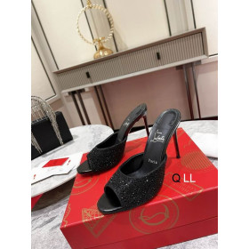 Christian Louboutin Me Dolly Strass Pumps 100 mm Suede Strass Embellished Black