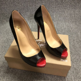 Christian Louboutin New Very Prive Pumps 120mm Patent Leather Black Red