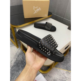 Christian Louboutin Pool Fun Slide Sandals Spiked Crocodile Embossed Rubber Black
