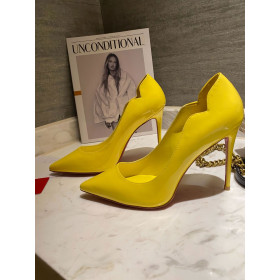 Christian Louboutin Pumps Hot Chick 100 mm Patent Leather Yellow