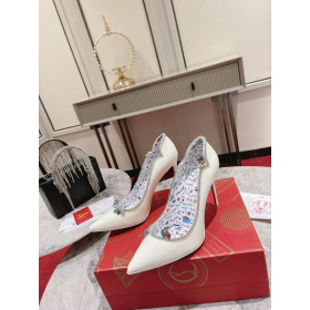 Christian Louboutin Wo Chick Queen 100 Patent Leather Pumps White